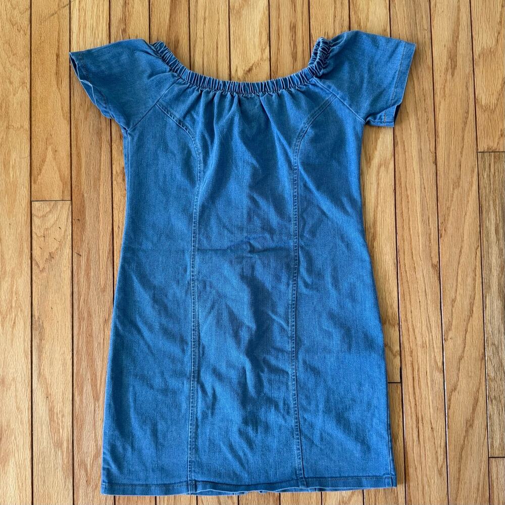 Love by Chesley M Blue Denim Button Down Off Shoulder Dress Elastic Waist - Picture 10 of 10